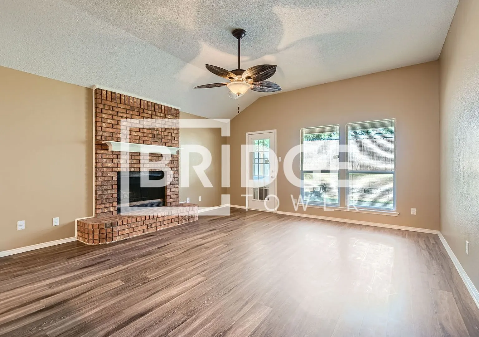 409 Kelley Court — Photo 2