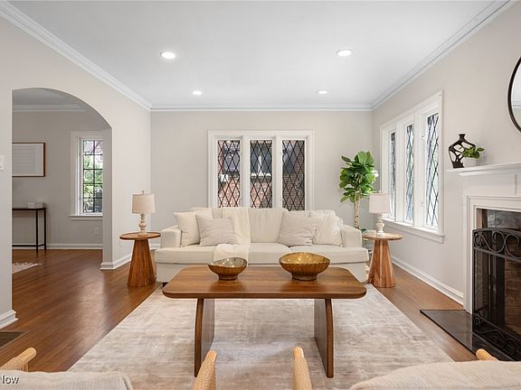 5th image of 17317 Lomond Blvd