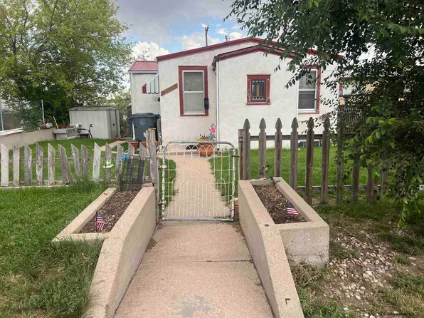 2015 E 15th St, Cheyenne, WY 82001