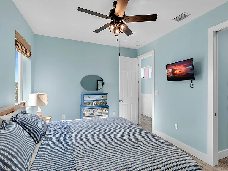 9 Beach Dr — Photo 14