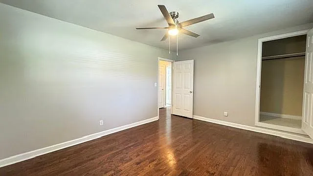 552 Sybil Ln SE #B — Photo 19