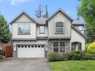 7281 NE Rockridge Pl, Hillsboro, OR 97124