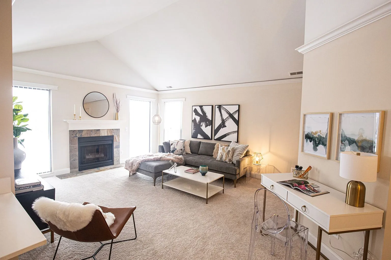 River Oaks West Apartments — Photo 1