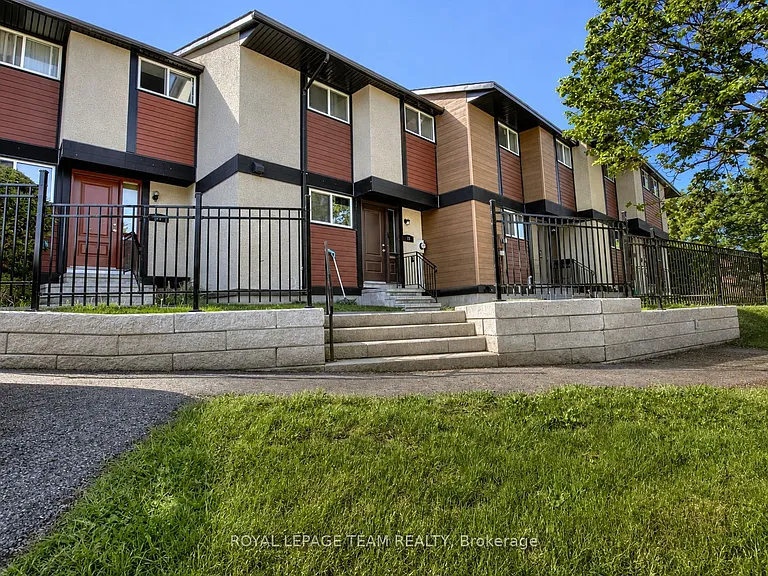 19 McClintock Way #100 — Photo 1