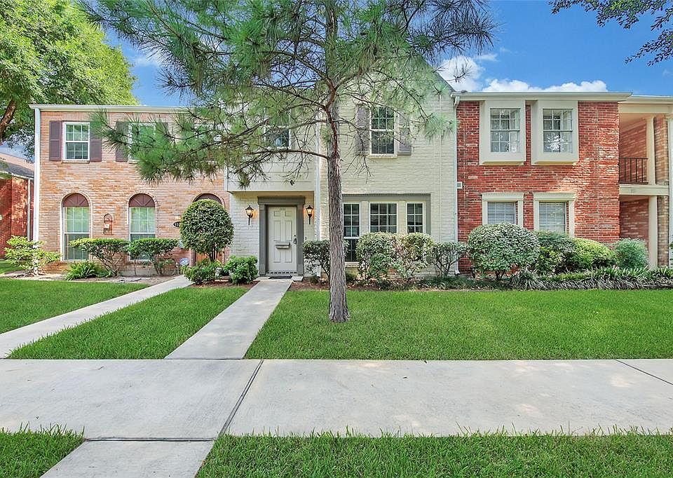 1st image of 1111 Country Place Dr