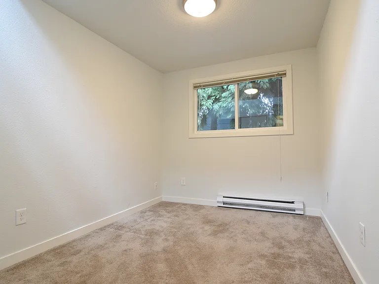 1923 NE Buffalo St #1923 — Photo 8