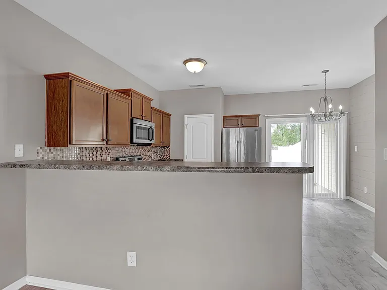 502 Oyster Rock Ln — Photo 9