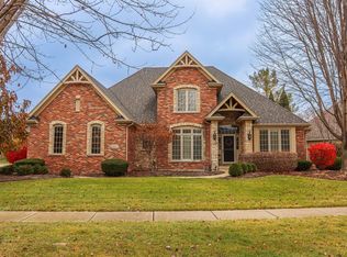 3497 Winding Meadow Ln, Geneva, IL 60134