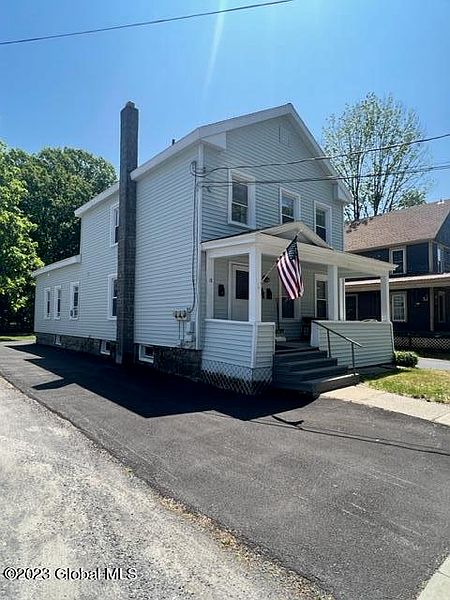 4th image of 18 Elizabeth Street