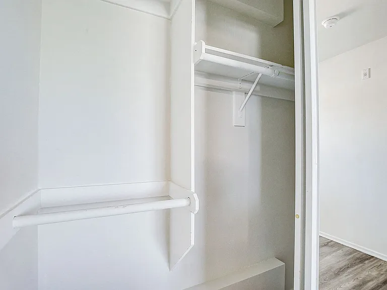 Toscana Apartments — Photo 19