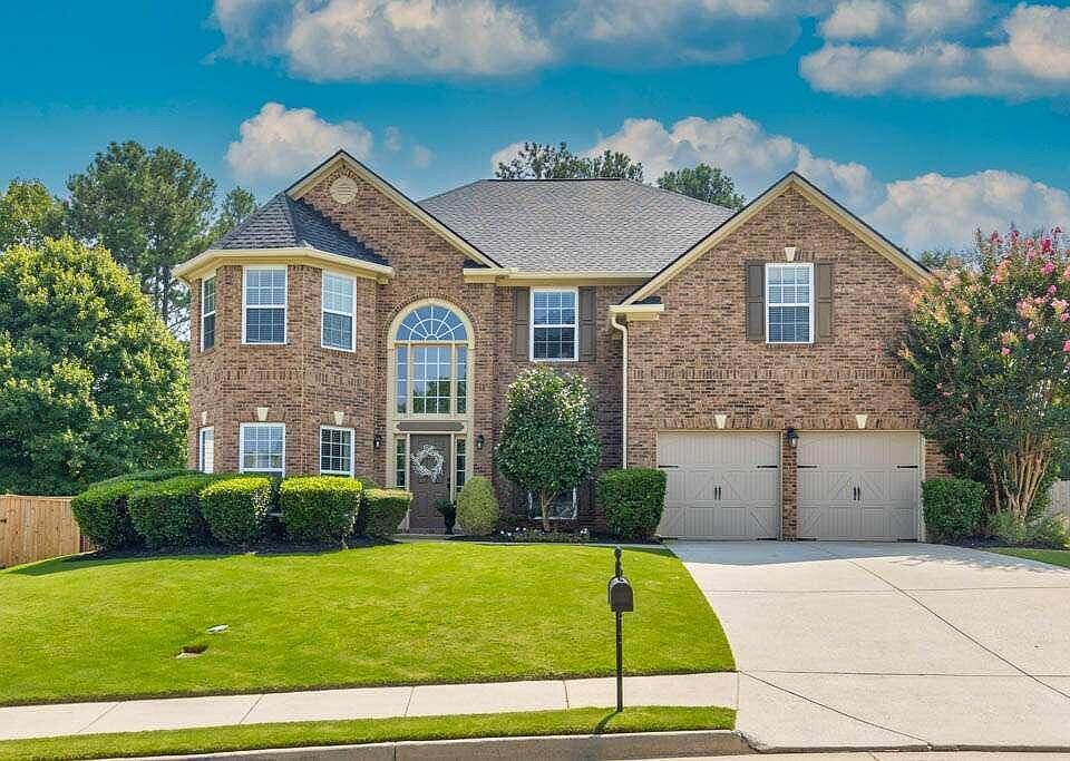 1st image of 530 Heritage Oaks Ct