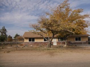 14220 Maricopa Rd, Victorville, CA 92392