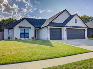 9224 N 141st East Ave, Owasso, OK 74055