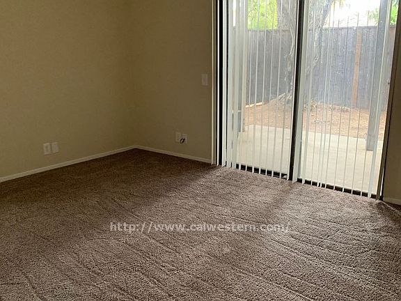 5th image of 10384 Alpine Dr APT 4