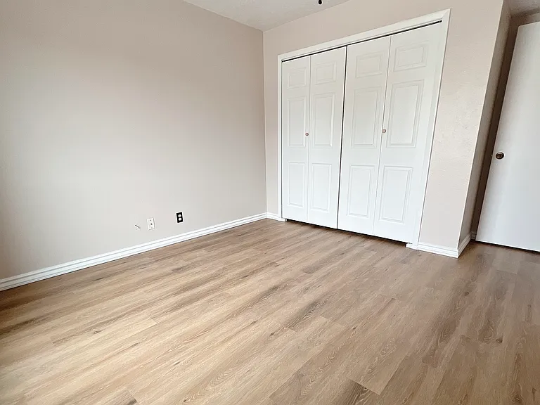 7304 Christy Ave NE — Photo 6