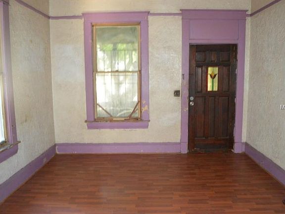 2nd image of 2717 N Jefferson St
