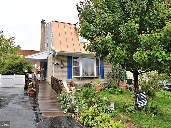 3rd image of 309 Dartmouth Dr