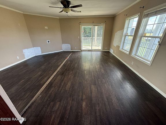 4th image of 1172 Jennings Rd