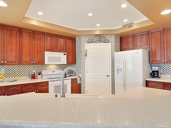 2nd image of 10515 Sevilla Dr APT 102