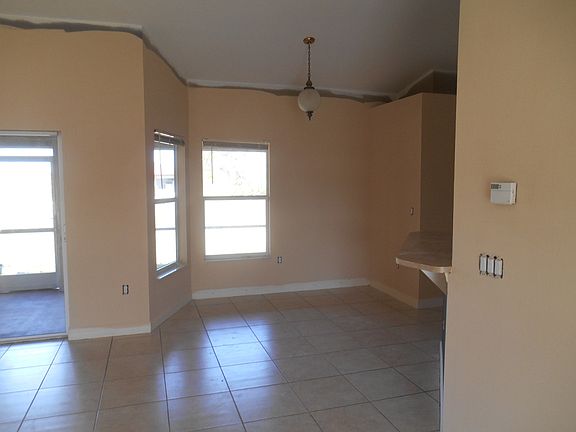 5th image of 2553 NW 21st Ave