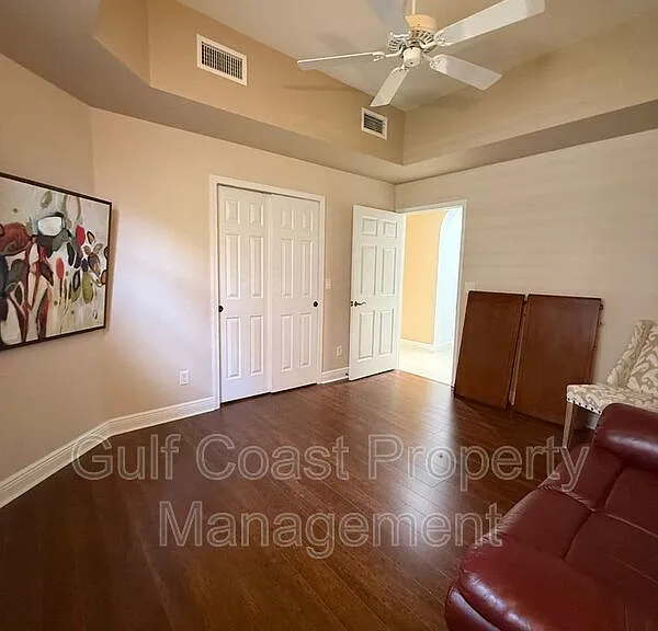 13860 Avon Park Cir — Photo 36