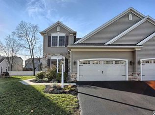 216 Carmella Dr, Mechanicsburg, PA 17050