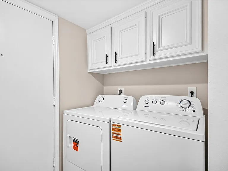 5328 Brownway St #B15 — Photo 11