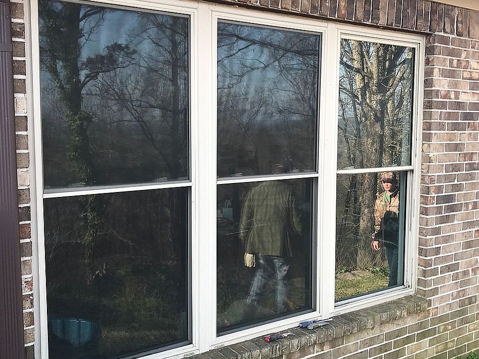 2nd image of 1801 Skyline Dr
