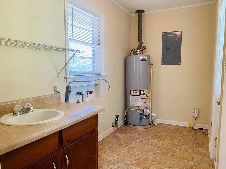 6 Ozmore St — Photo 15