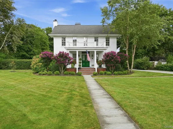 129 Bayview Avenue, Amityville, NY 11701