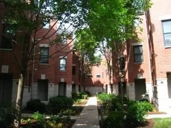 4046 N Clark St, Chicago, IL 60613