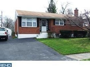 36 Doncaster Rd, New Castle, DE 19720