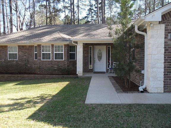 2nd image of 1646 Pineview Ln