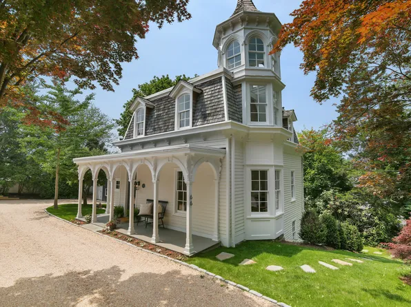 66 Seminary Street, New Canaan, CT 06840