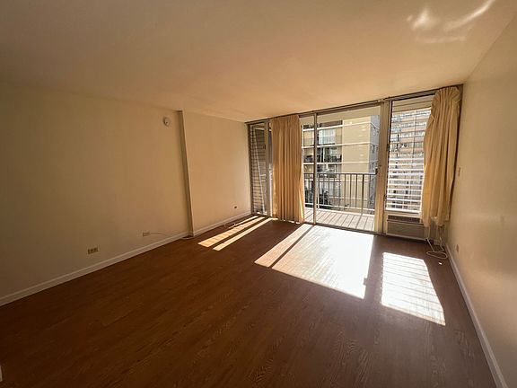 2nd image of 2345 Ala Wai Blvd APT 809