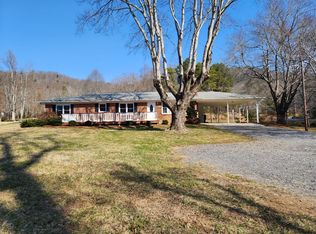 415 Avena Rd, Black Mountain, NC 28711