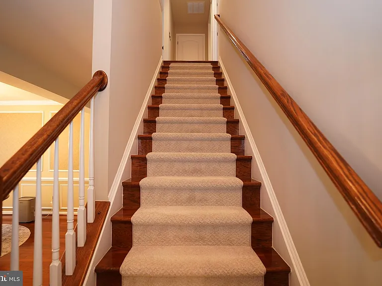 20779 Crescent Pointe Pl — Photo 24