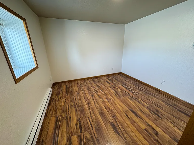 117 W Main St — Photo 23