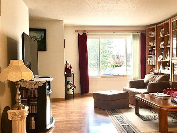 3rd image of 69 Northwest Dr APT 37
