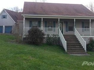 201 Foxwood Dr, Richmond, KY 40475