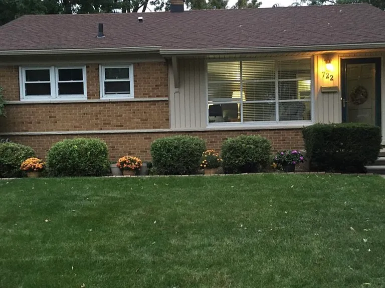 722 Symes Ave — Photo 5