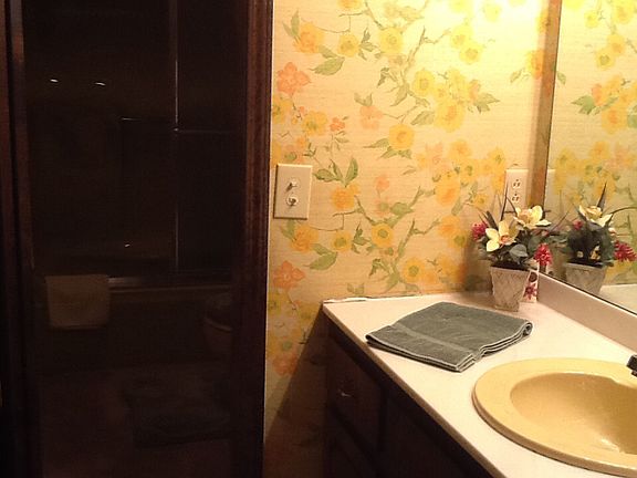 2nd image of 3675 Stat East Hwy #H
