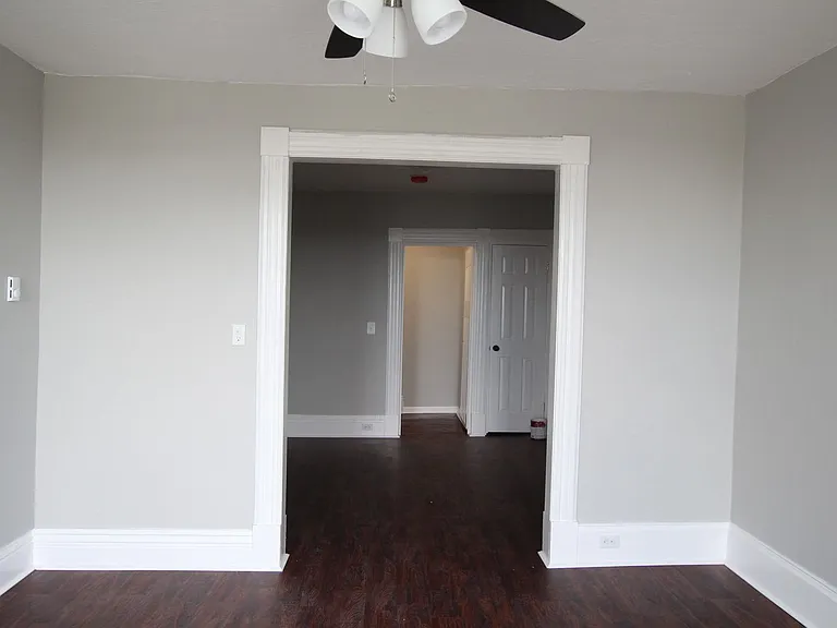 272 State St — Photo 16