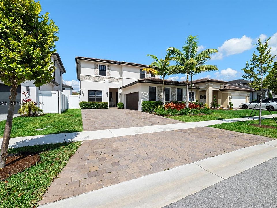 1st image of 4366 SW 174th Ave