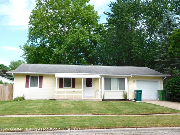 1906 Hamilton St, Holt, MI 48842