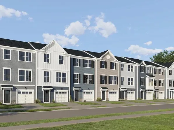 Gravenstein Ln #76, Martinsburg, WV 25401