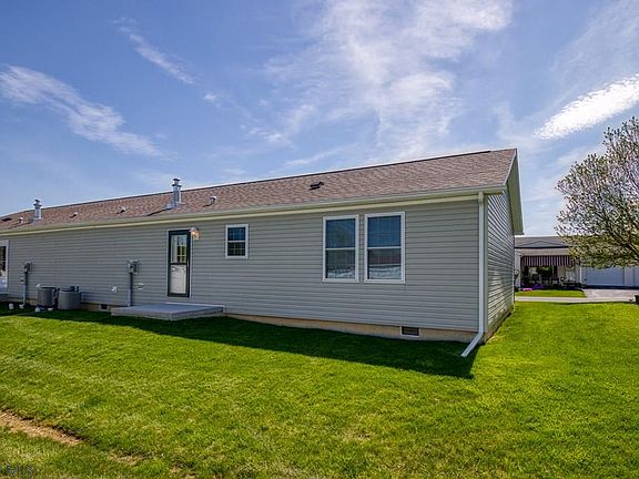 5th image of 113 Lily Pearl Dr