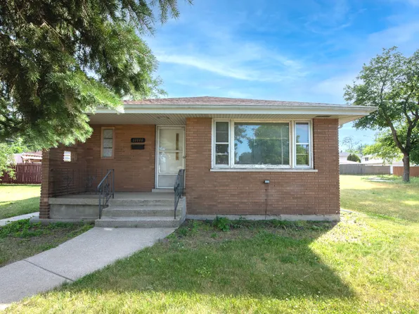 14444 Shepard Dr, Dolton, IL 60419