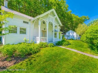 59 Hutchin Hill Rd, Bearsville, NY 12409