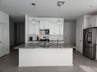 4208 S 68th Dr, Phoenix, AZ 85043